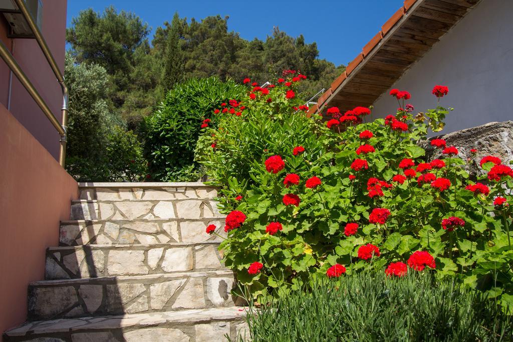 Apartments Villa Julija Mali Losinj Ruang foto